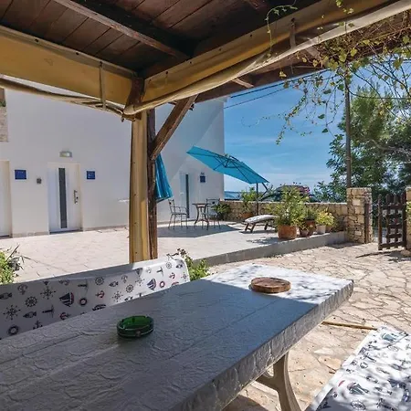 Apartamento Kamenik Stara Baška